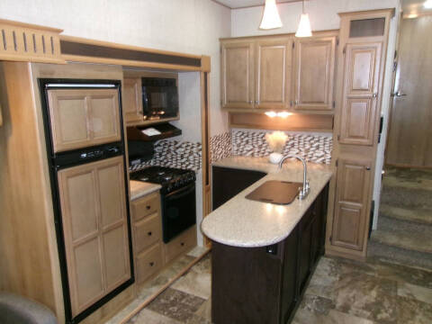 2015 Crossroads RV Cruiser 305RS