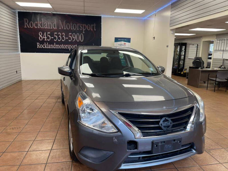 2016 Nissan Versa 1.6 S Plus