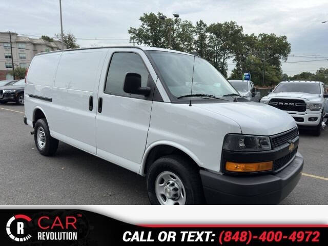 2023 Chevrolet Express 2500