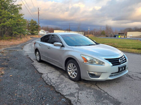 2014 Nissan Altima for sale at MMM786 Inc in Plains PA