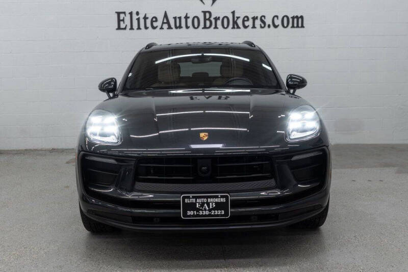 2023 Porsche Macan