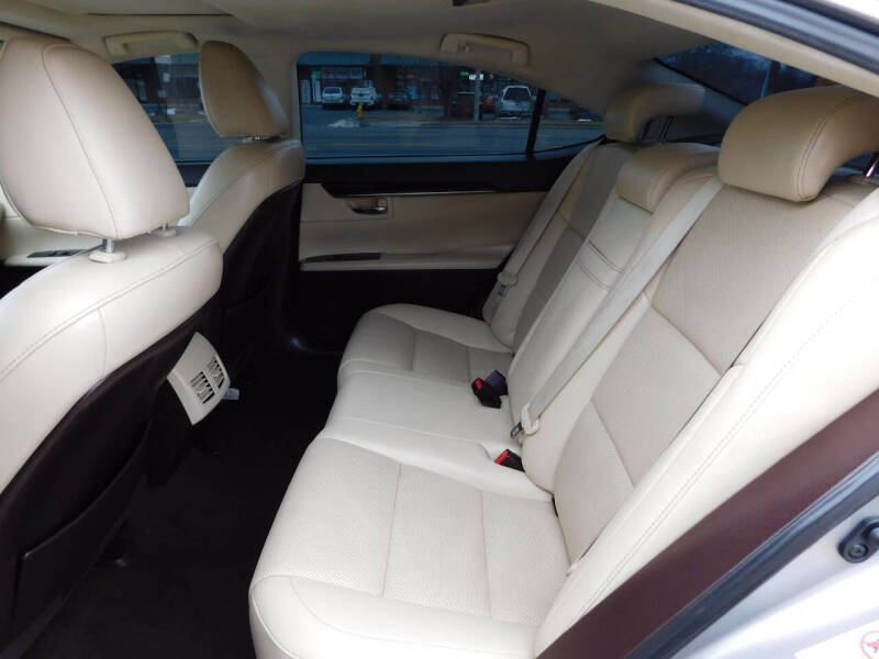 2017 Lexus ES 350