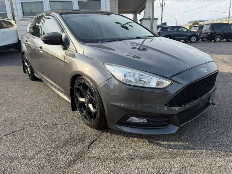 2018 Ford Focus ST