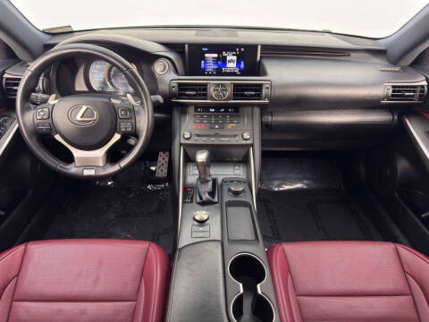 2019 Lexus IS 300
