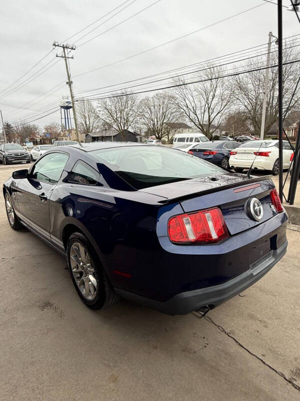 2011 Ford Mustang V6 Premium