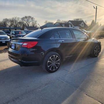 2012 Chrysler 200 Limited