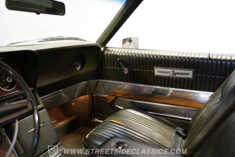 1969 Ford Thunderbird