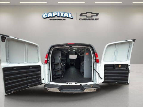 2025 Chevrolet Express 2500