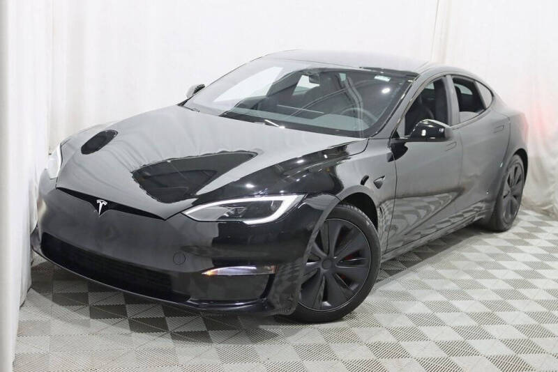 2023 Tesla Model S Plaid