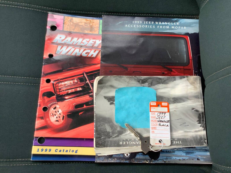 1999 Jeep Wrangler Sahara