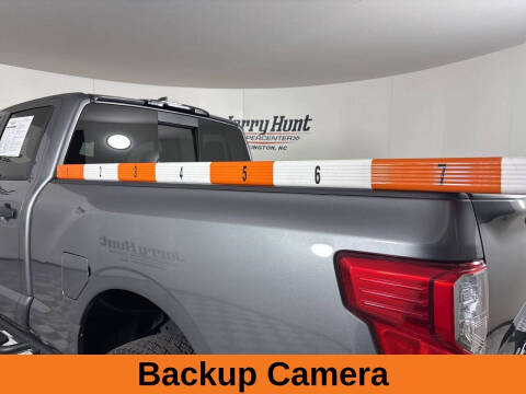 2024 Nissan Titan XD SV