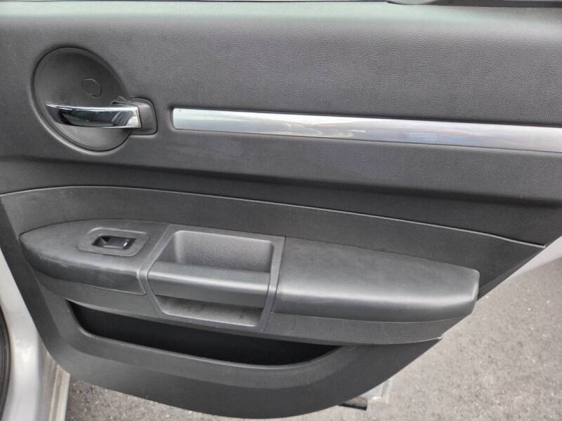 2009 Dodge Charger SE