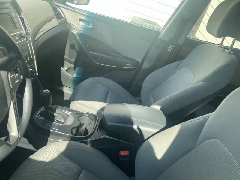2017 Hyundai Santa Fe Sport 2.4L