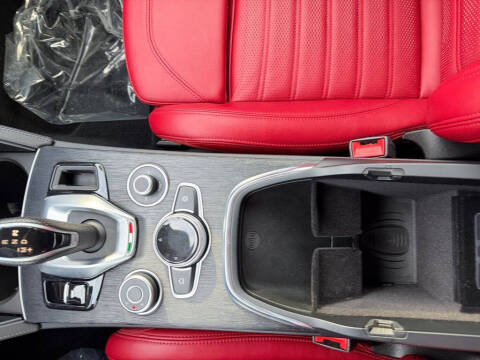 2022 Alfa Romeo Stelvio Sprint