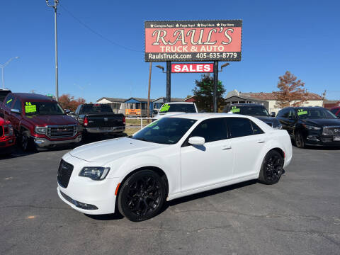 2019 Chrysler 300 for sale at RAUL'S TRUCK & AUTO SALES, INC in Oklahoma City OK