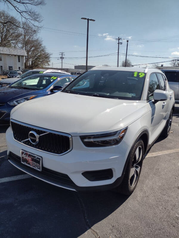 2019 Volvo XC40 for sale at Mike's Auto Sales INC in Chesapeake VA