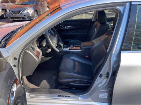 2015 Infiniti Q70 3.7