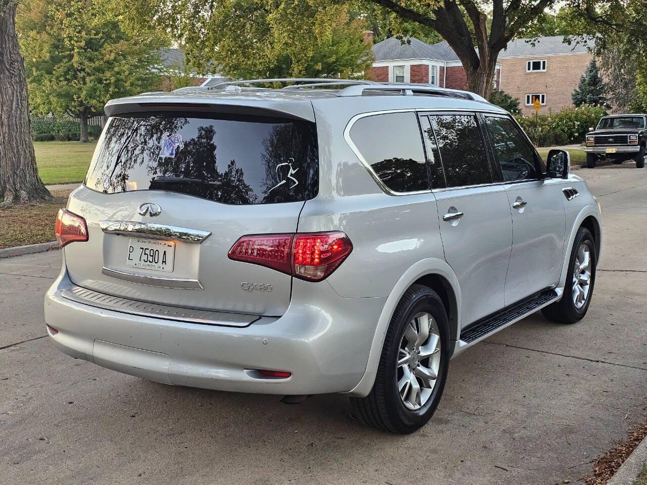 2012 INFINITI QX56 for sale at Quantum Auto Co in Plainfield, IL