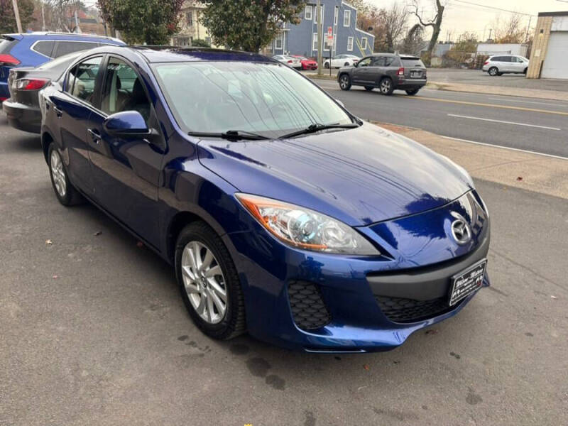 2013 Mazda MAZDA3 i Grand Touring