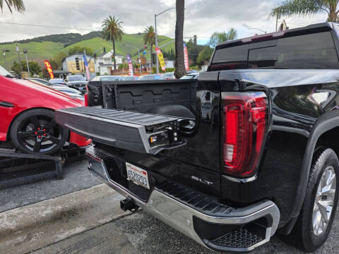 2021 GMC Sierra 1500 SLT