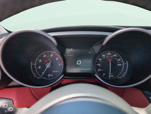 2017 Alfa Romeo Giulia Ti