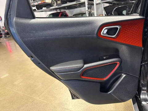 2023 Kia Soul GT-Line