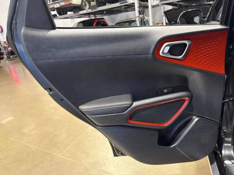 2023 Kia Soul GT-Line