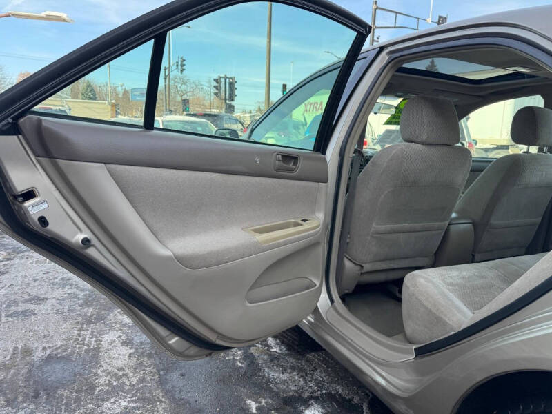 2003 Toyota Camry LE