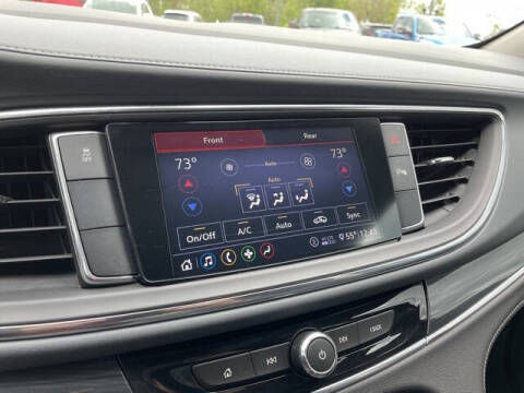 2021 Buick Enclave Essence