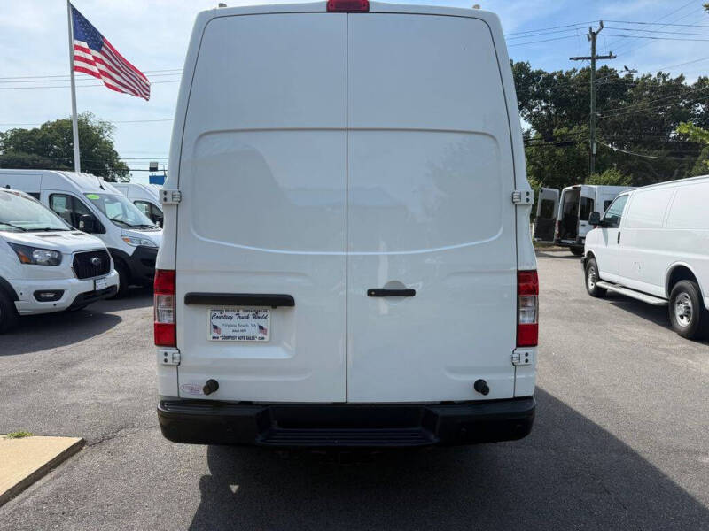 2020 Nissan NV