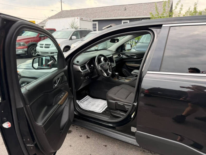 2017 GMC Acadia SLE-1