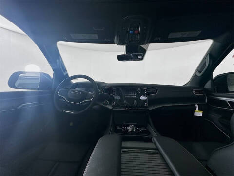 2025 Jeep Wagoneer L Series III