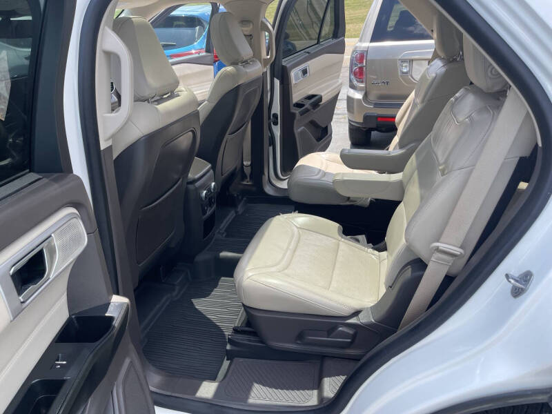 2020 Ford Explorer Platinum