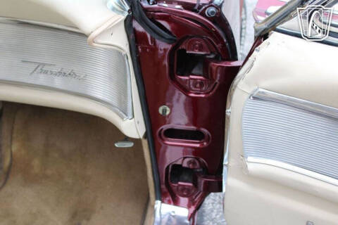 1962 Ford Thunderbird