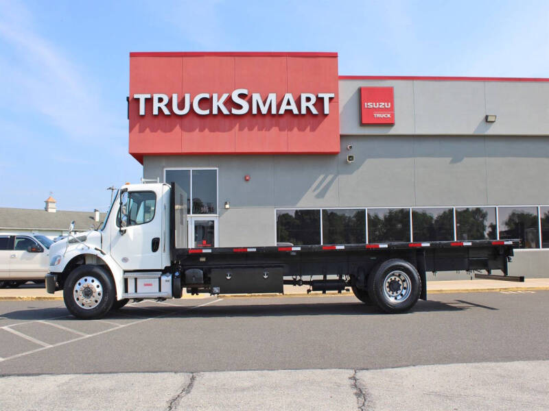 2022 Freightliner M2 106