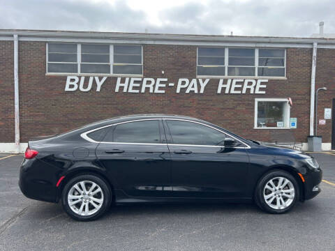 2015 Chrysler 200 for sale at Kar Mart in Milan IL