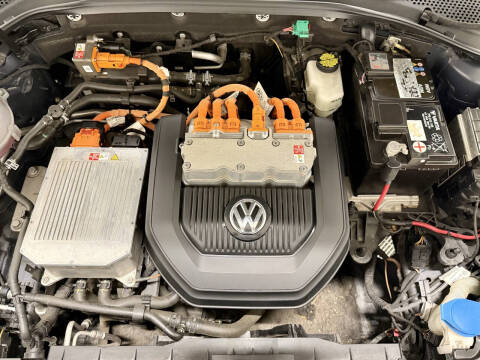 2016 Volkswagen e-Golf SE