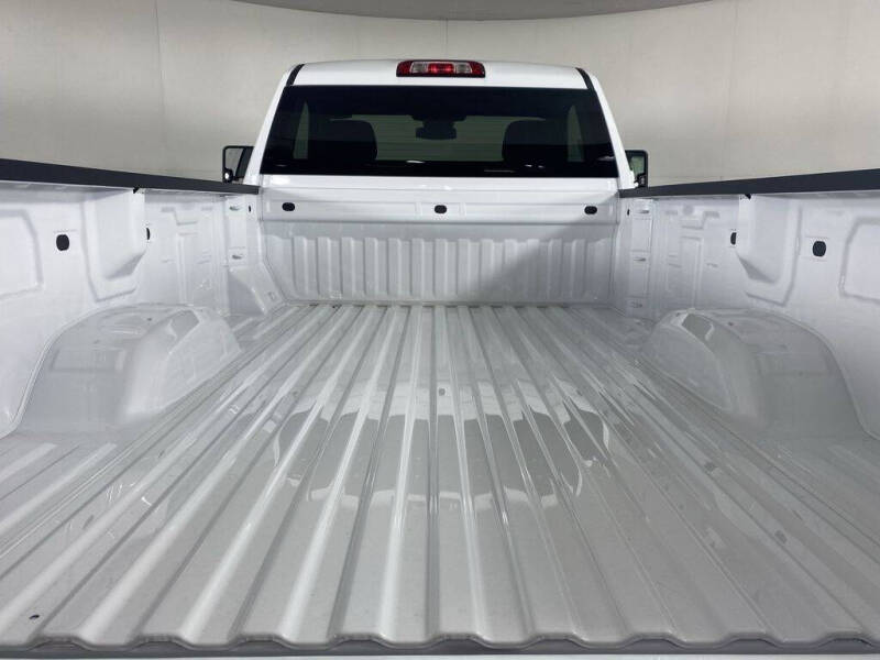 2025 GMC Sierra 2500HD Pro