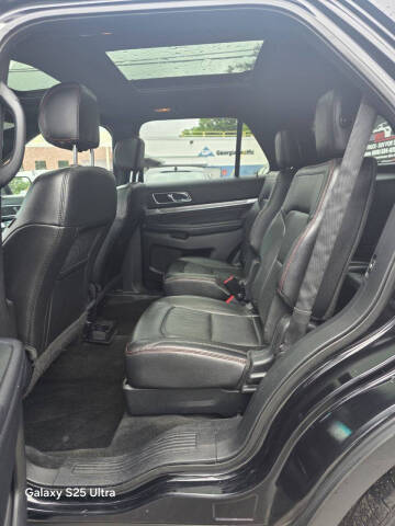 2016 Ford Explorer Sport