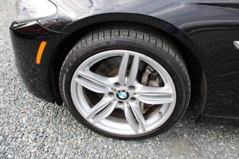 2011 BMW 5 Series 550i xDrive