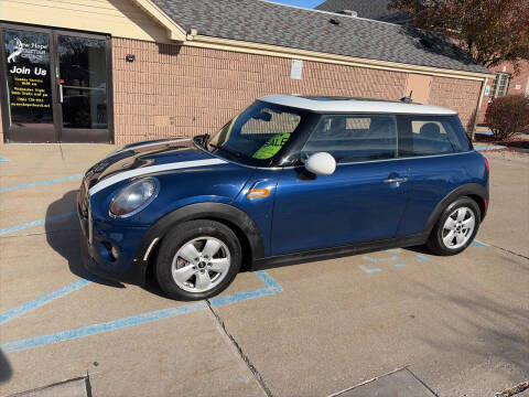 2018 MINI Hardtop 2 Door Cooper
