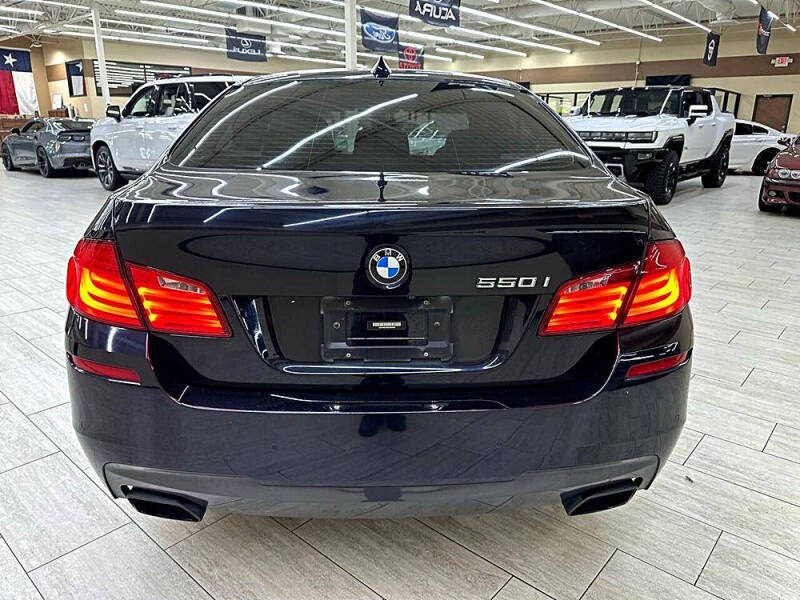 2013 BMW 5 Series 550i