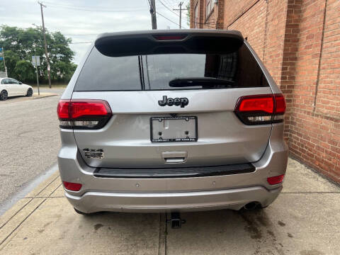 2017 Jeep Grand Cherokee Altitude
