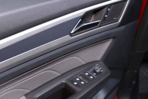 2022 Volkswagen Atlas Cross Sport V6 SEL Premium R-Line 4Motion