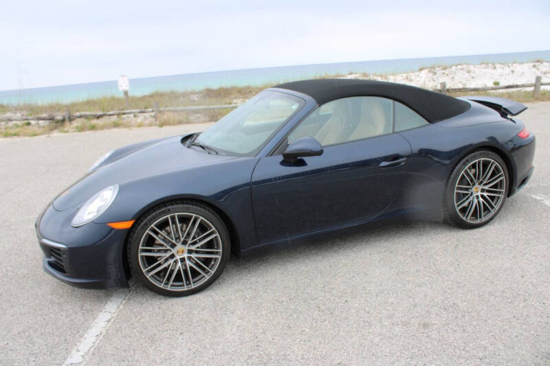 2018 Porsche 911 Carrera