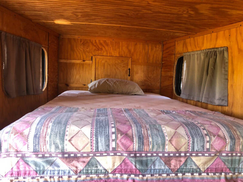 2001 KIEFER GENESIS X440