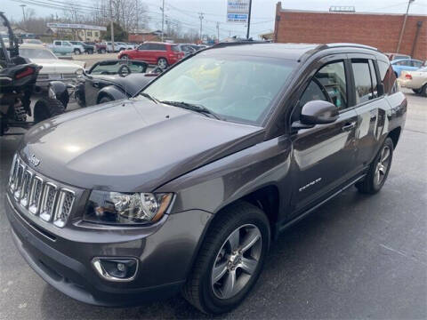 2016 Jeep Compass for sale at Blue Bird Motors in Crossville TN