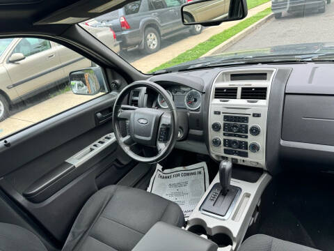 2009 Ford Escape XLT