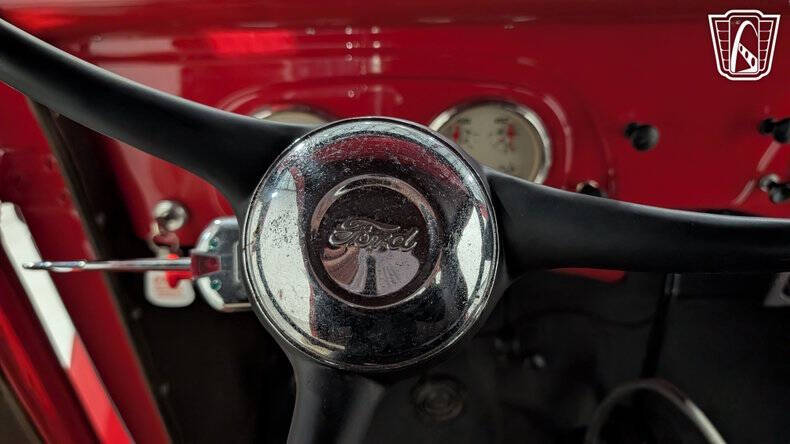 1937 Ford F-100