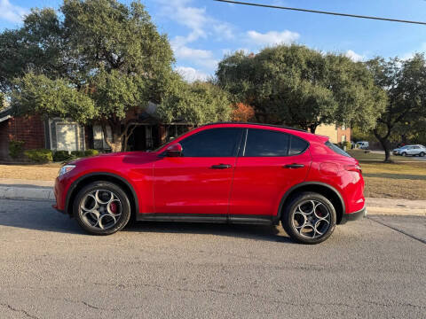 2019 Alfa Romeo Stelvio Sport